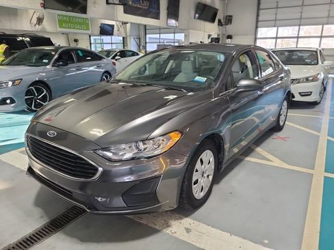 Used 2020 Ford Fusion S image 1