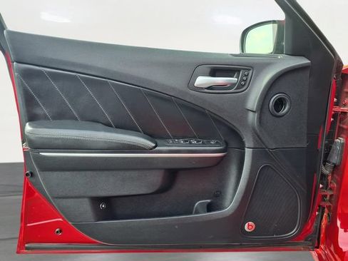 Used 2015 Dodge Charger R/T RWD image 12
