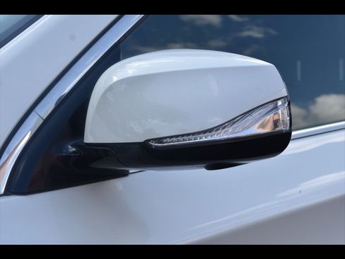 Used 2017 INFINITI QX60 FWD image 50