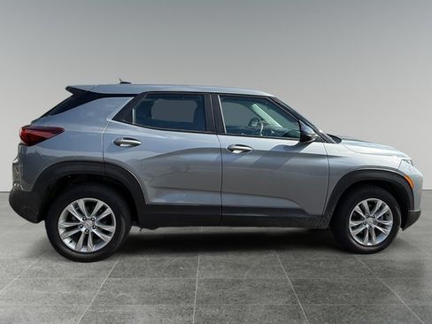 Certified 2023 Chevrolet TrailBlazer LS FWD image 6