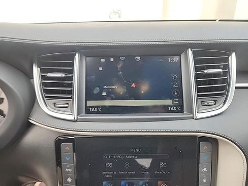 Certified 2023 INFINITI QX55 Essential image 16