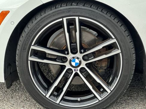 Used 2020 BMW 230i Coupe w/ M Sport Package image 31