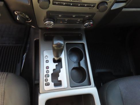 Used 2012 Nissan Titan SV w/ SV Premium Utility Pkg image 23