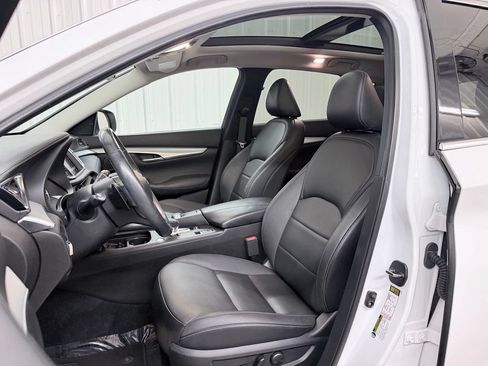 Certified 2020 INFINITI QX50 Luxe w/ Navigation Package FWD image 13