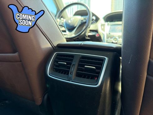 Used 2016 Acura TLX FWD image 16