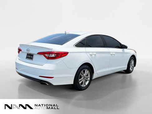 Used 2017 Hyundai Sonata SE FWD image 5