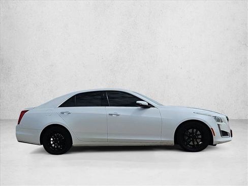 Used 2017 Cadillac CTS Luxury RWD image 4