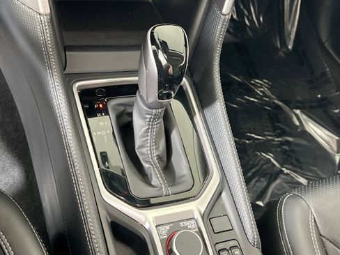 Used 2023 Subaru Forester Limited image 17