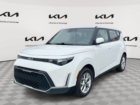 Certified 2024 Kia Soul LX w/ Option Group 015 FWD image 1