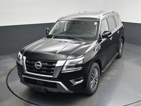 Used 2024 Nissan Armada SL image 40