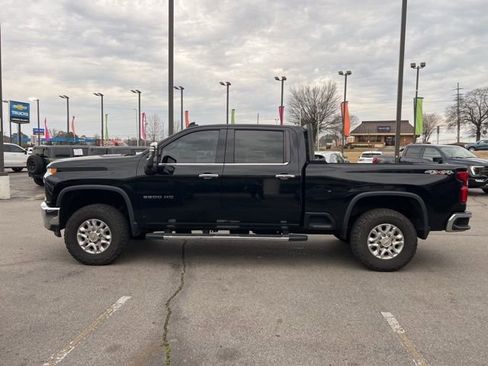 Used 2021 Chevrolet Silverado 2500 LTZ image 6