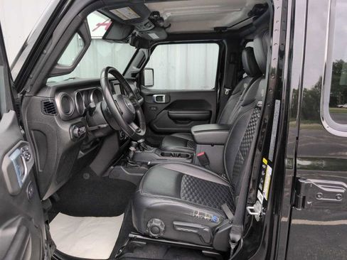 Used 2021 Jeep Wrangler Unlimited Sport AWD/4WD image 18