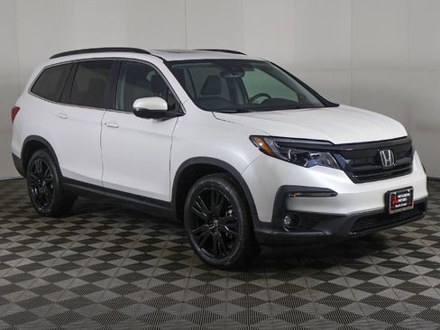 Used 2022 Honda Pilot Special Edition image 2