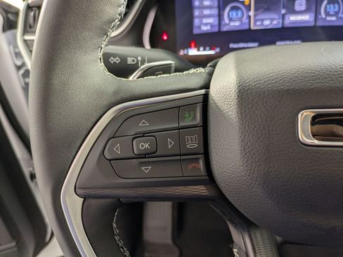 New 2025 Jeep Grand Cherokee L Altitude image 21