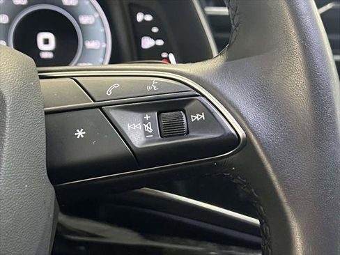 Used 2022 Audi Q7 2.0T Premium Plus w/ Premium Plus Package image 22