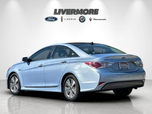 Used 2013 Hyundai Sonata Limited w/ Panoramic Sunroof Pkg FWD image 5