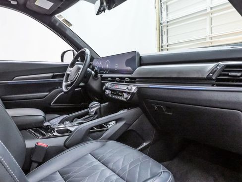 Used 2024 Kia Telluride SX Prestige X-Pro AWD/4WD image 15