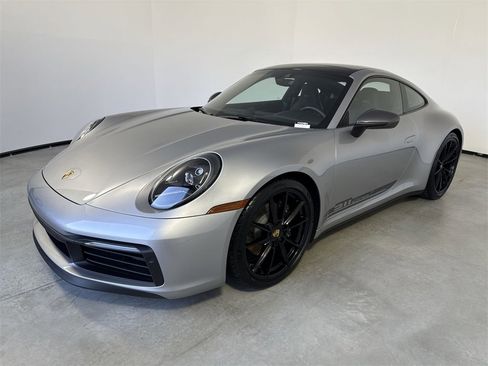 Certified 2024 Porsche 911 Carrera T image 1