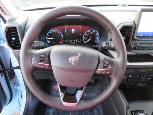 New 2024 Ford Bronco Sport Heritage w/ Heritage Convenience Package image 30