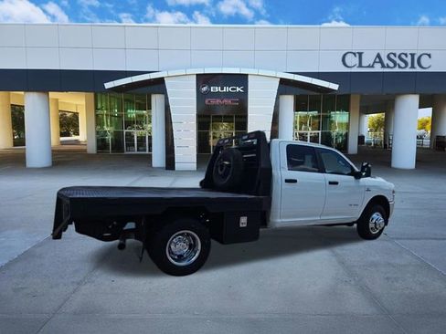 Used 2024 RAM 3500 SLT w/ Quick Order Package 2YG SLT AWD/4WD image 8