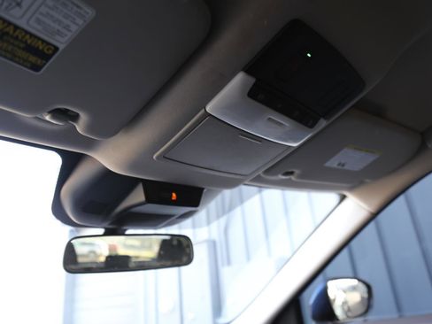 Used 2021 Nissan Rogue SV image 18