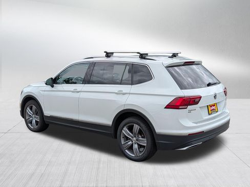 Used 2019 Volkswagen Tiguan SEL Premium w/ 3rd Row Seat Package AWD/4WD image 5