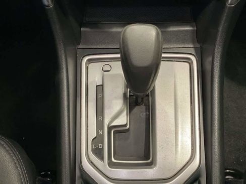 Used 2020 Subaru Forester Premium image 22