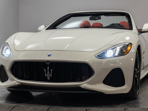 Used 2018 Maserati GranTurismo Sport image 59