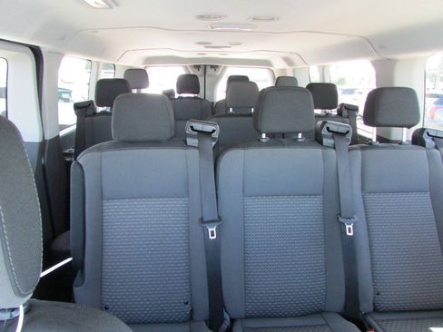 Used 2025 Ford Transit 350 XLT RWD image 31