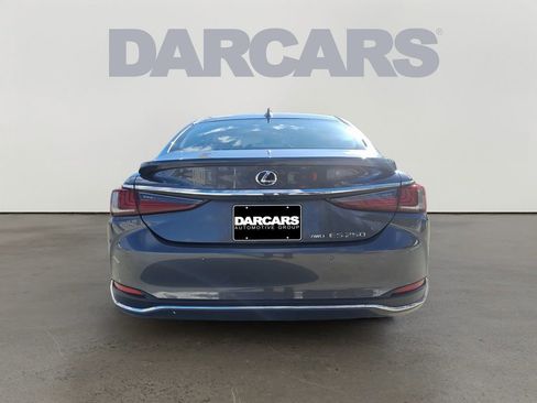 Used 2023 Lexus ES 250 w/ Premium Package image 5