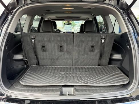 Used 2017 Honda Pilot EX-L image 10