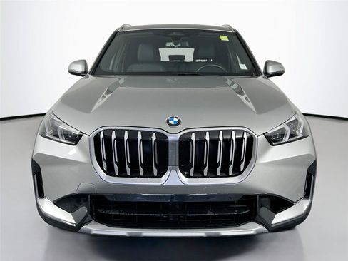 Used 2025 BMW X1 xDrive28i AWD/4WD image 9