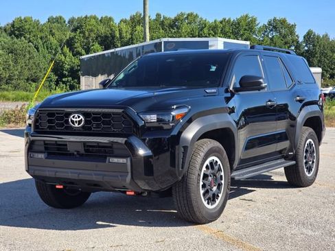 Used 2025 Toyota 4Runner TRD Off-Road Premium AWD/4WD image 1