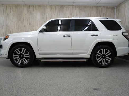 Used 2015 Toyota 4Runner Limited image 5