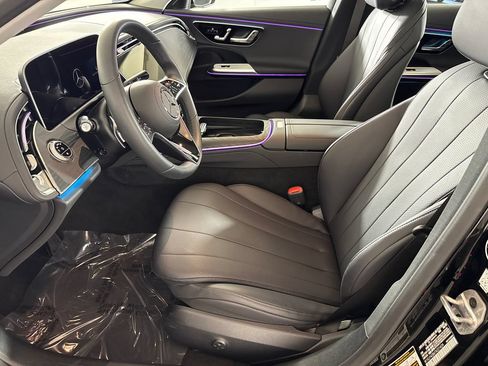 Used 2026 Mercedes-Benz E 350 Sedan image 9