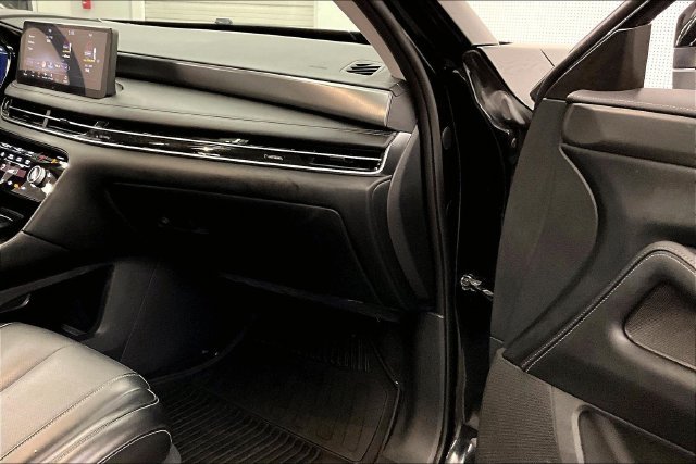 Used 2024 INFINITI QX60 Luxe AWD/4WD image 19