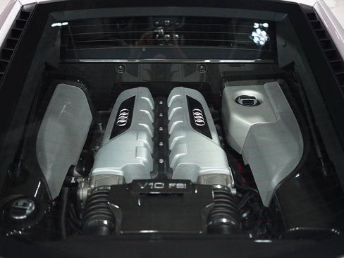 Used 2009 Audi R8 V10 AWD/4WD image 31