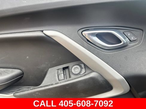 Used 2021 Chevrolet Camaro SS RWD image 8