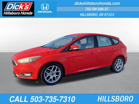 Used 2015 Ford Focus SE w/ Equipment Group 201A image 1