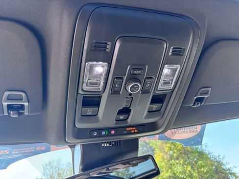 New 2025 Chevrolet Suburban Premier w/ Sun And Tow Package image 28