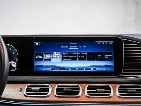 Used 2025 Mercedes-Benz GLE 450 4MATIC image 14