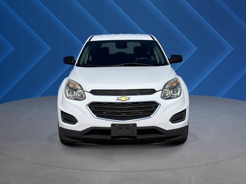 Used 2017 Chevrolet Equinox LS FWD image 8