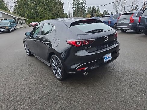 Used 2023 MAZDA MAZDA3 s image 3