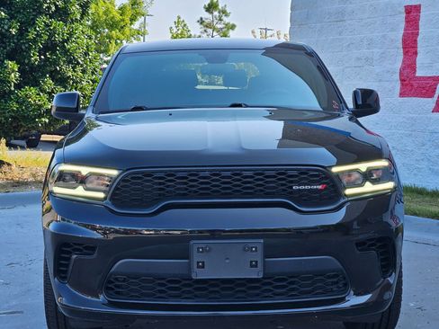 Used 2025 Dodge Durango GT AWD/4WD image 2