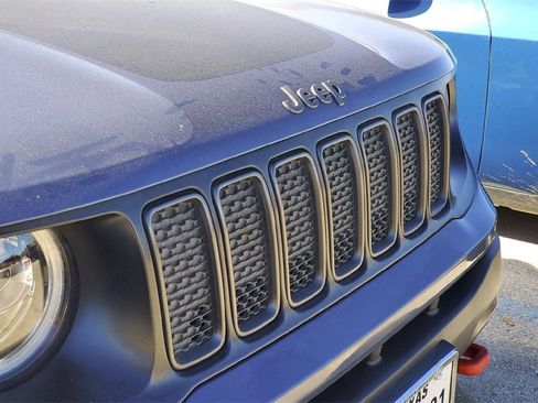 Used 2019 Jeep Renegade Trailhawk w/ UConnect 8.4 Nav Group image 3