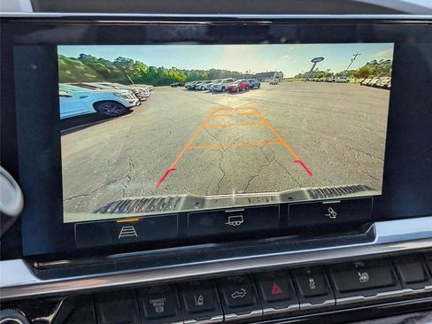 Used 2025 Chevrolet Silverado 3500 LTZ w/ LTZ Convenience Package image 19