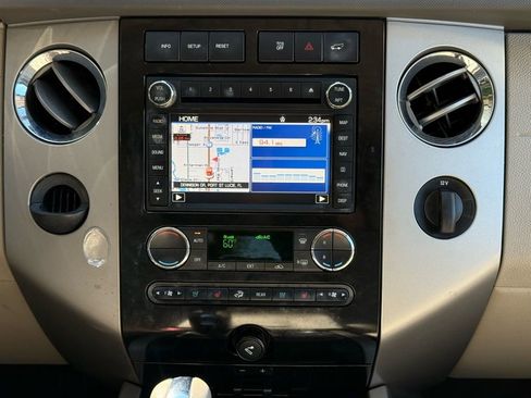 Used 2014 Ford Expedition Limited image 13