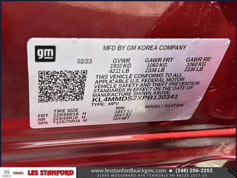 Used 2023 Buick Encore GX Select w/ Sport Touring Package FWD image 19