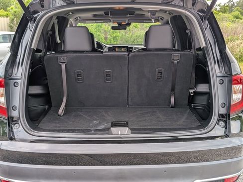 Used 2022 Honda Pilot Touring image 29
