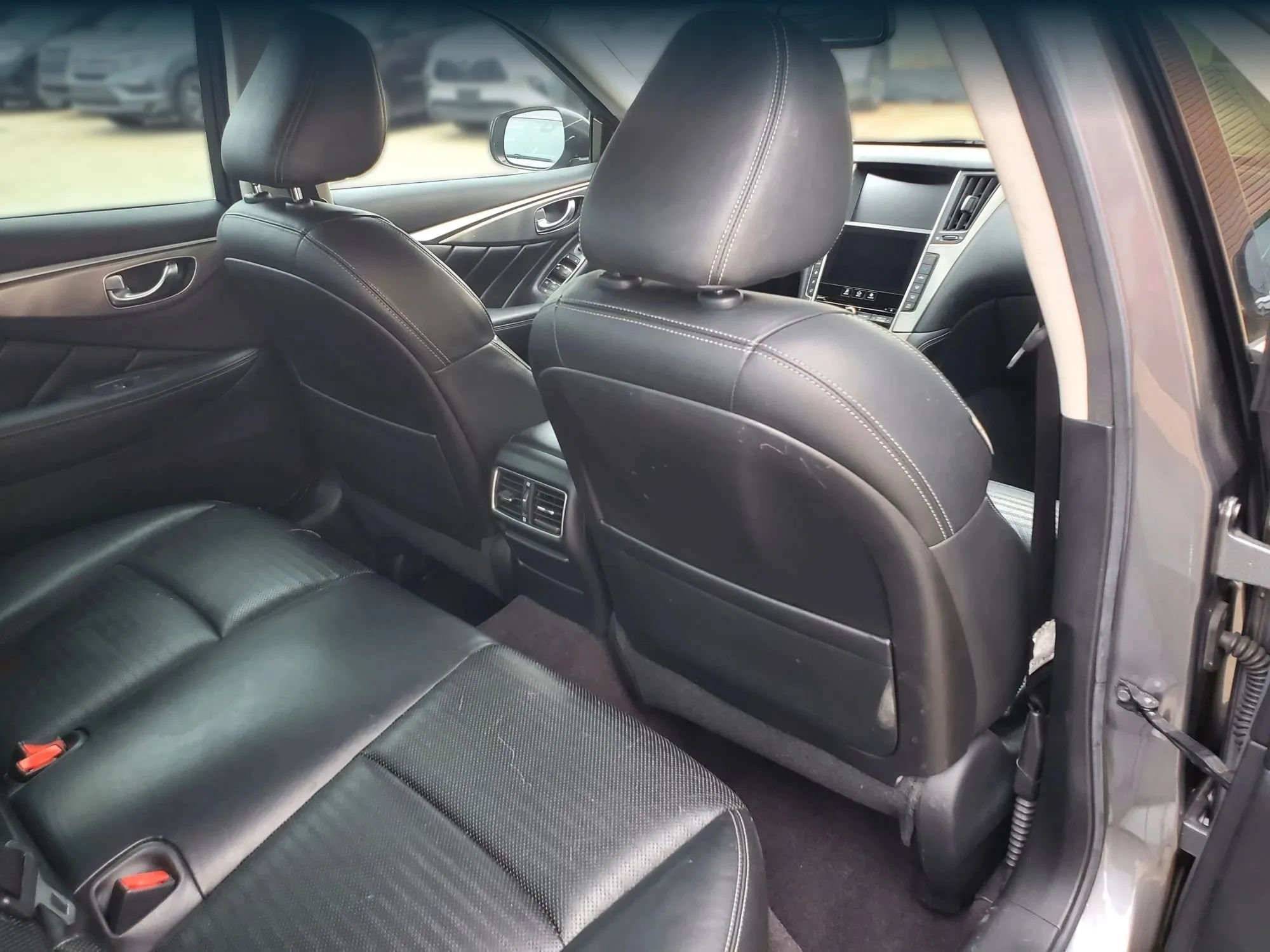 Used 2015 INFINITI Q50 RWD image 28